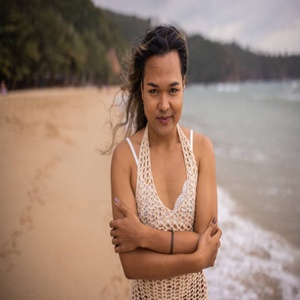 Eine exotische Transfrau (Ladyboy) aus dem Ausland für internationale Fantasien